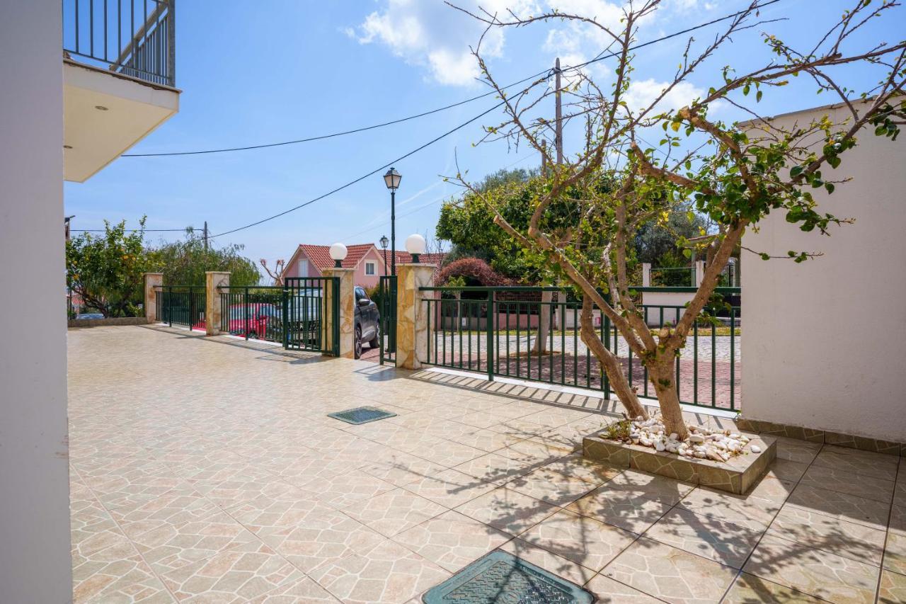 Niko'S Central Skala Apartments Exterior photo
